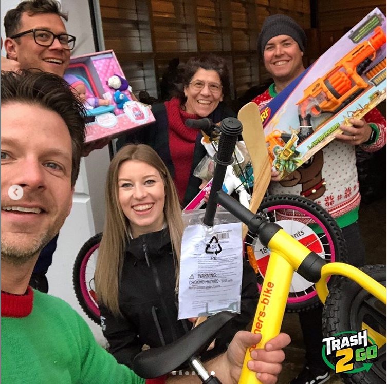 Trash2Go Toy Pickup - Volunteer Nanaimo Dec 2019